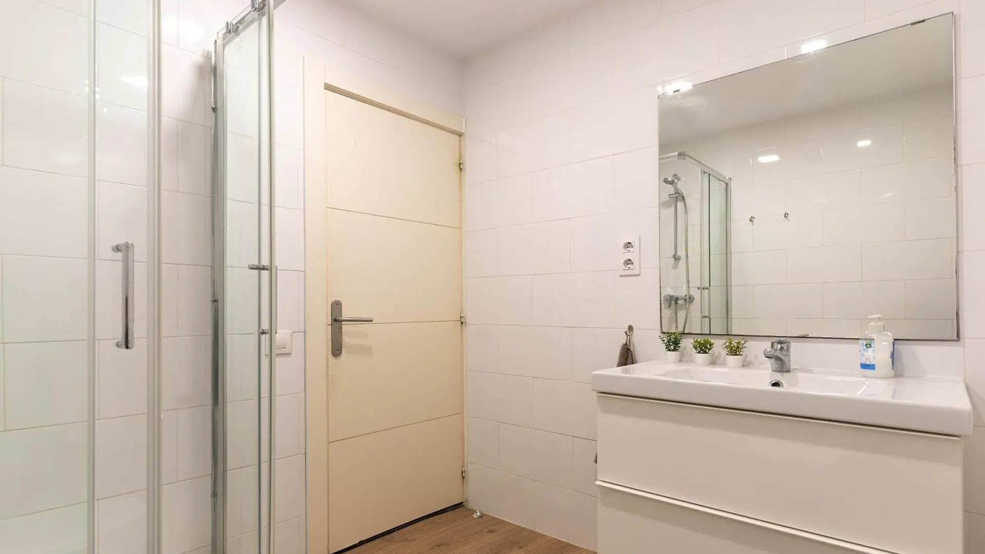 Lindo Apartamento Montjuic Barcelona 0*,  Španělsko